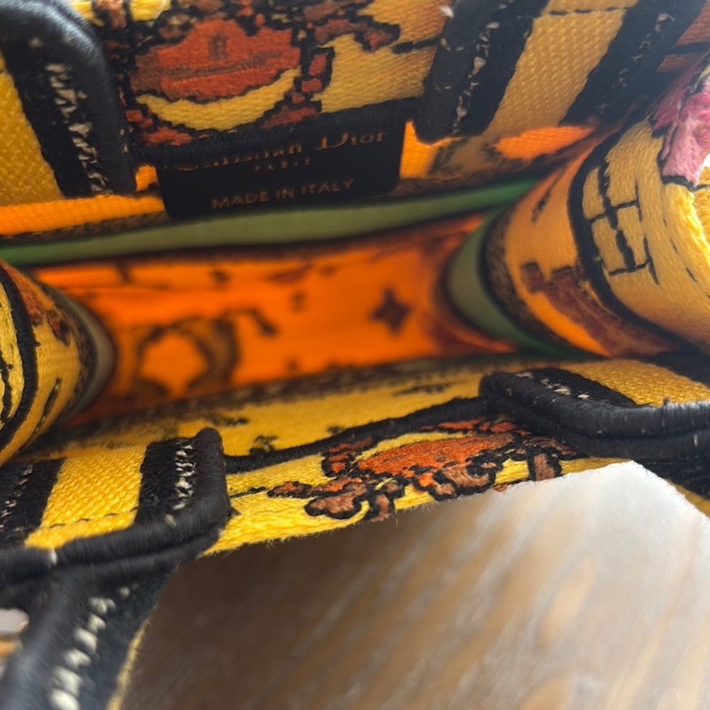 Dior Yellow Crossbody Bag - Picture 6 of 9